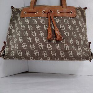 Dooney & Bourke Purse